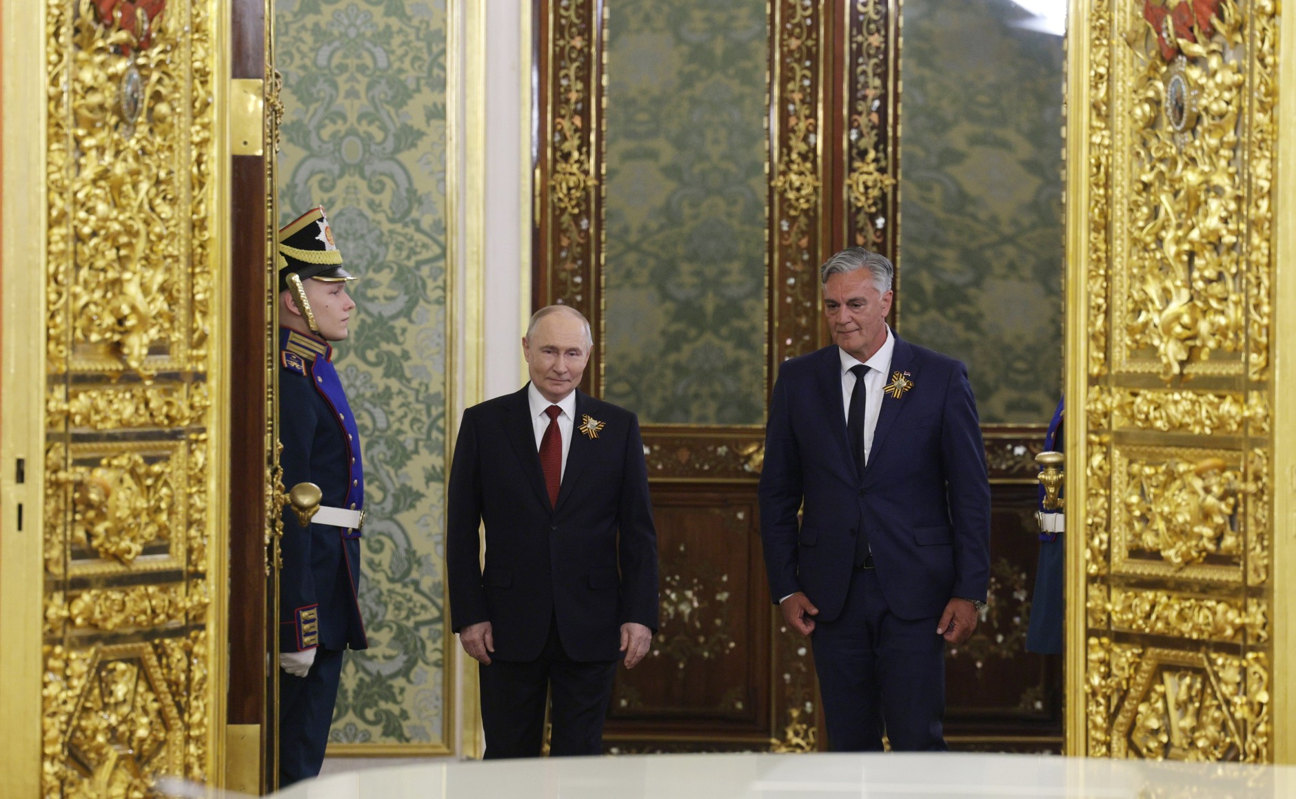 Putin threatens reciprocal seizures of European ships after sanctions